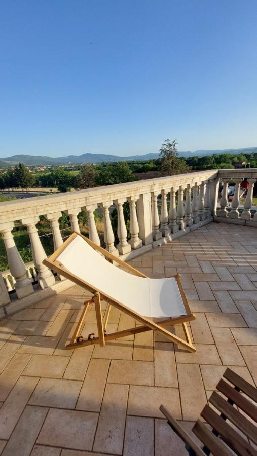 La Casa Del Mago Camere E Appartamenti Pissignano Exteriér fotografie