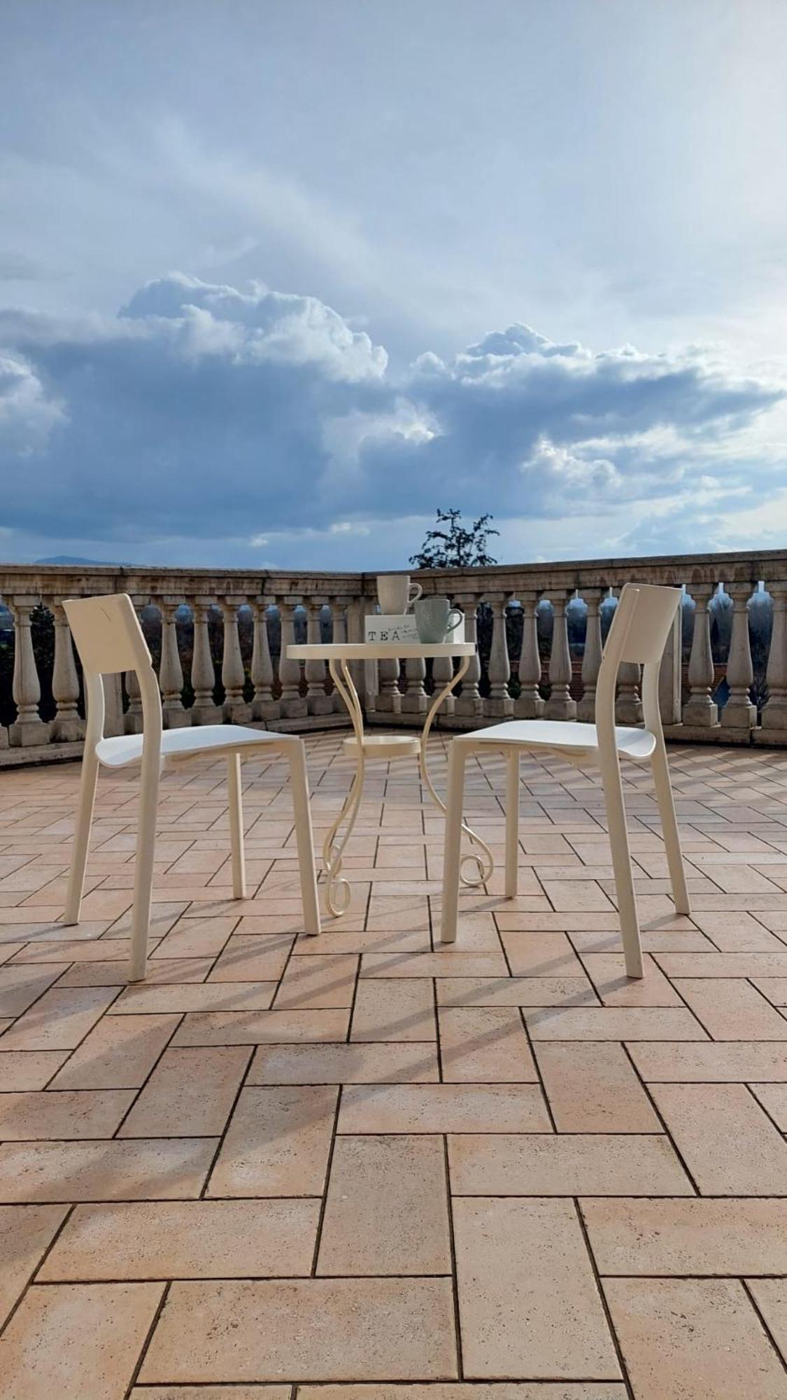 La Casa Del Mago Camere E Appartamenti Pissignano Exteriér fotografie
